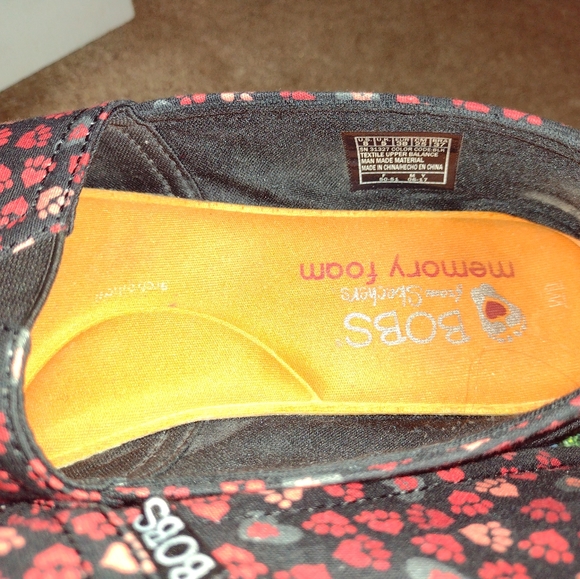 Bob's - Picture 5 of 6